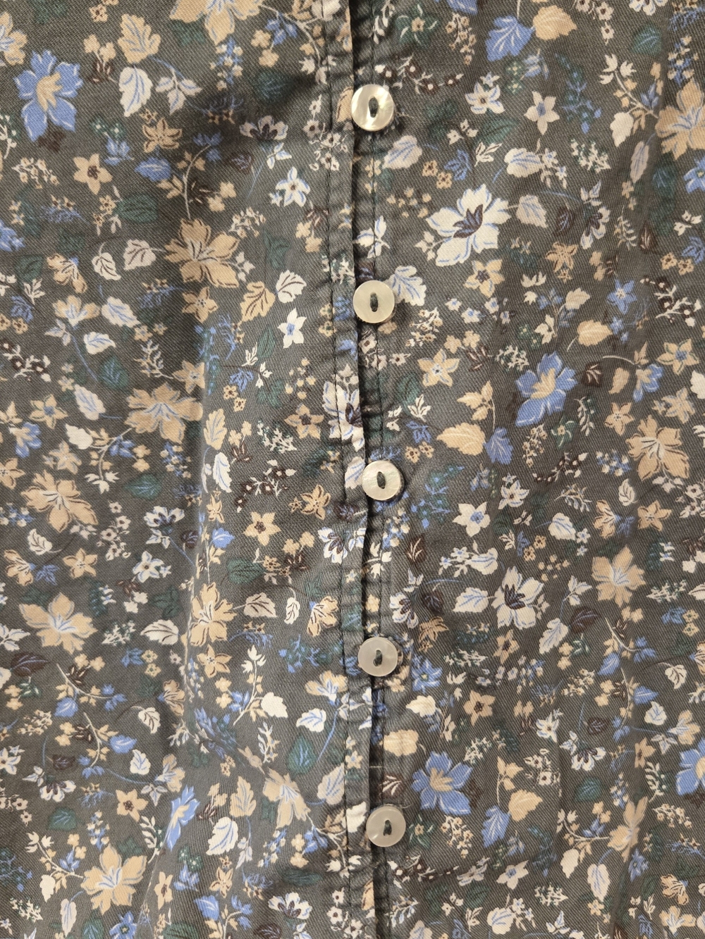 Carve Designs Green Floral Button-Front Shirt Reagan Twill 100% Organic Cotton - Picture 3 of 5